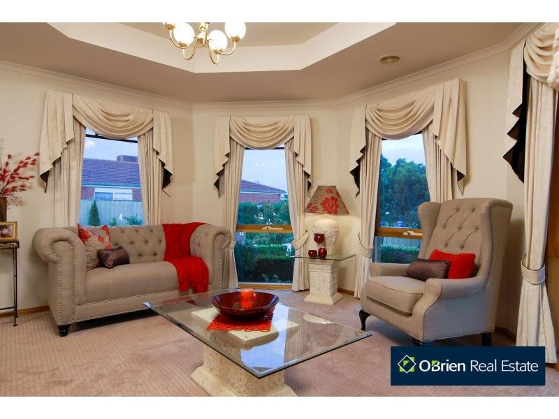 30 Merriwee Grove, Narre Warren South VIC 3805