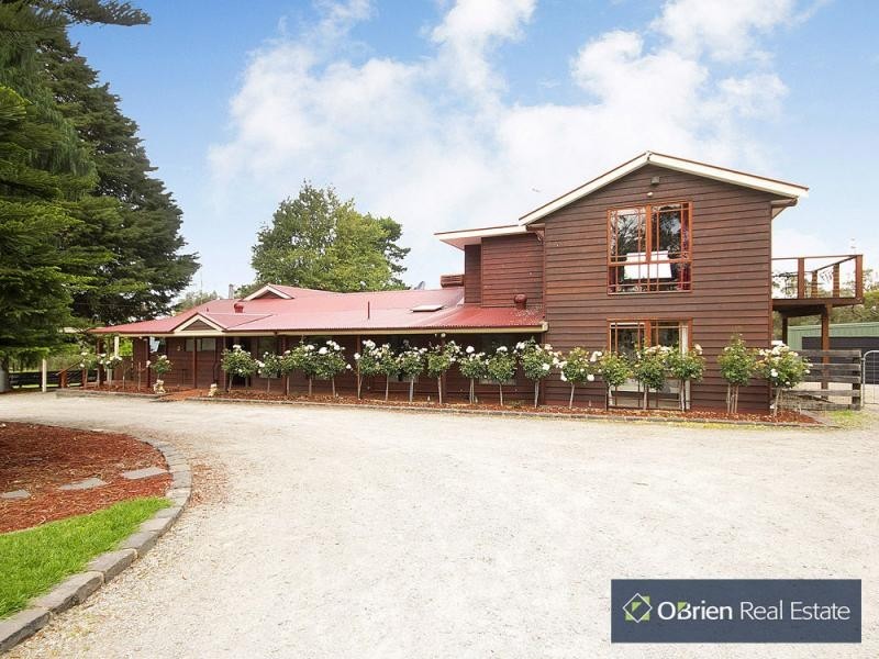 40 Oakhill Road West, Pearcedale VIC 3912