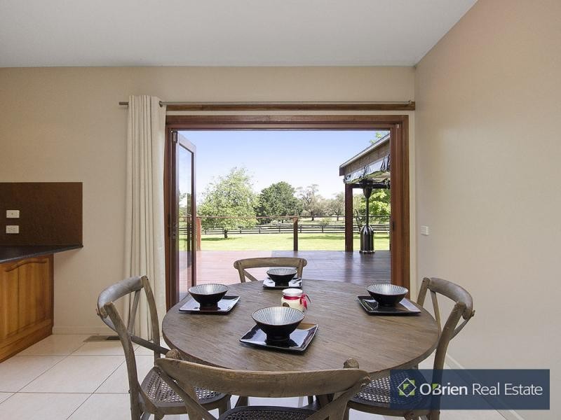 40 Oakhill Road West, Pearcedale VIC 3912