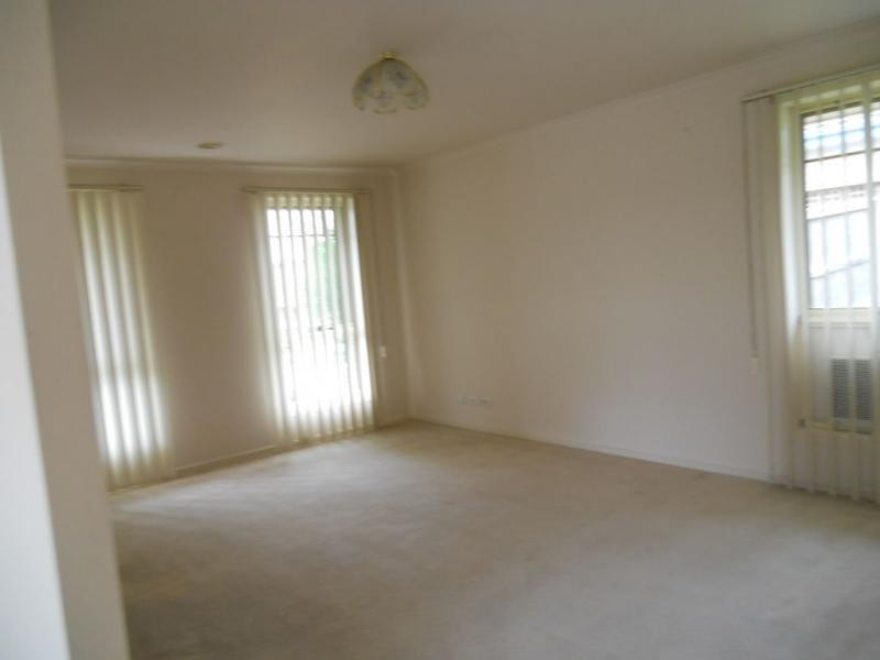 17 Wanderer Court, Berwick VIC 3806