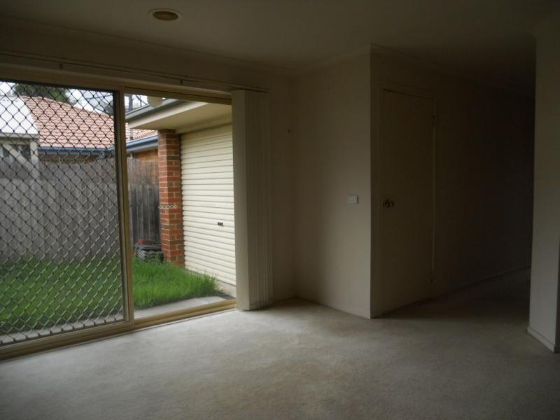 17 Wanderer Court, Berwick VIC 3806