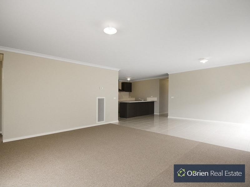 71 Frankland Street, Clyde North VIC 3978