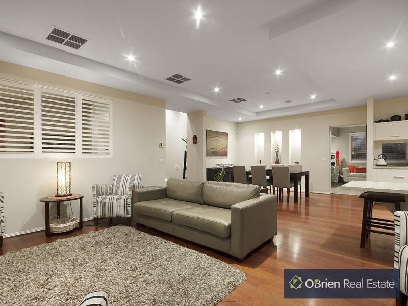 3 Phoenix Avenue, Cranbourne VIC 3977