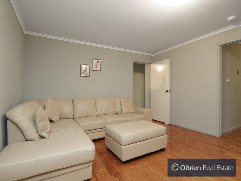 53 Leopold Crescent, Hampton Park VIC 3976