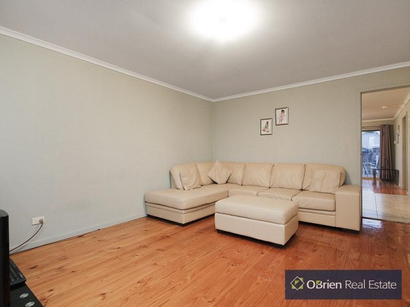 53 Leopold Crescent, Hampton Park VIC 3976