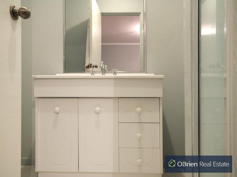 53 Leopold Crescent, Hampton Park VIC 3976