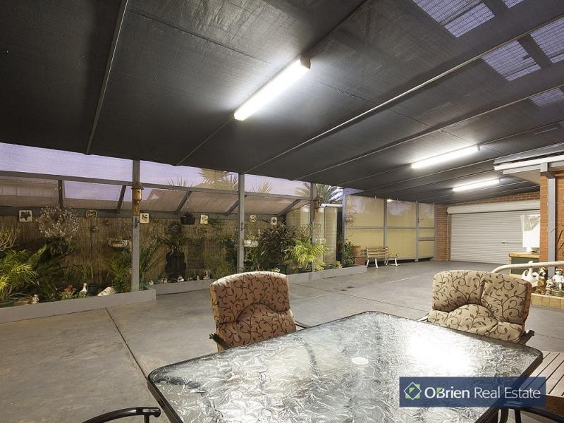 44 Ireland Avenue, Narre Warren VIC 3805