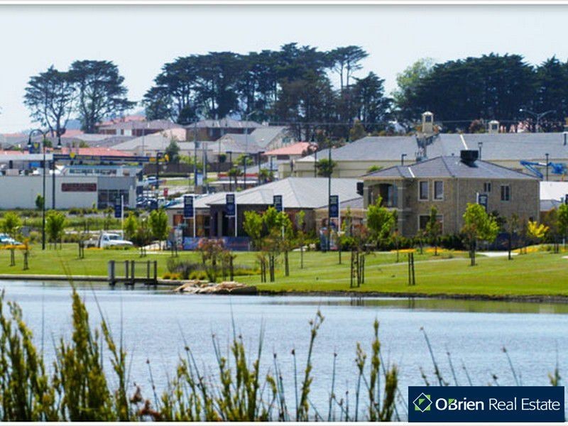 5 Riverglen Road, Berwick VIC 3806