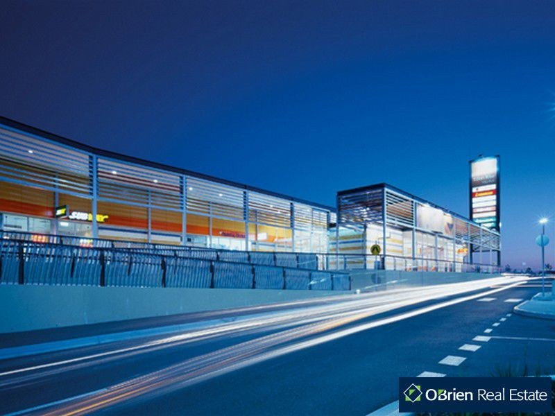 5 Riverglen Road, Berwick VIC 3806