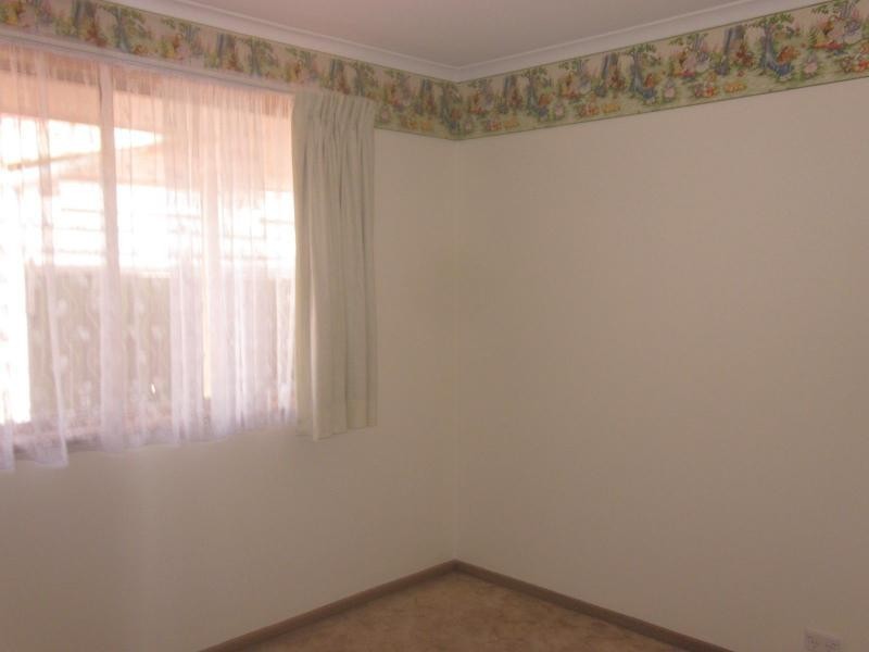 8 Tottington Rise, Berwick VIC 3806