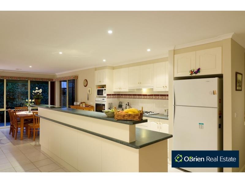 41 Coachwood Crescent, Narre Warren VIC 3805