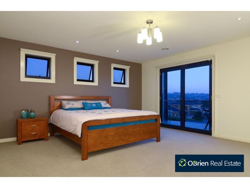 11 Daintree Grove, Narre Warren VIC 3805