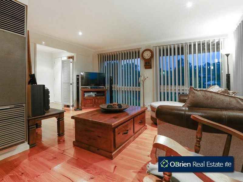 15 Coniston Avenue, Berwick VIC 3806