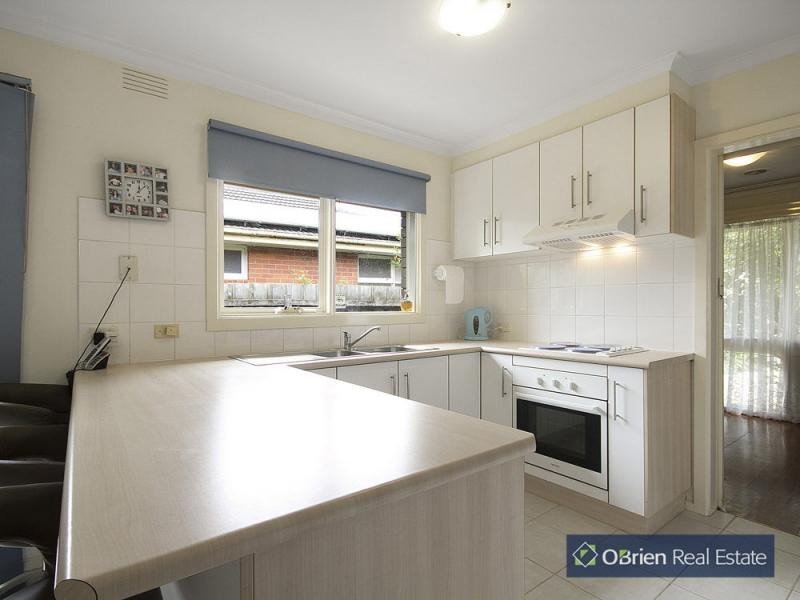 14 Edinborough Street, Hallam VIC 3803