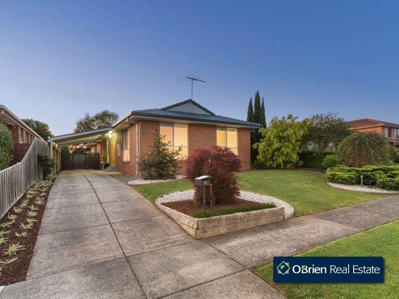 15 Van Der Haar Avenue, Berwick VIC 3806