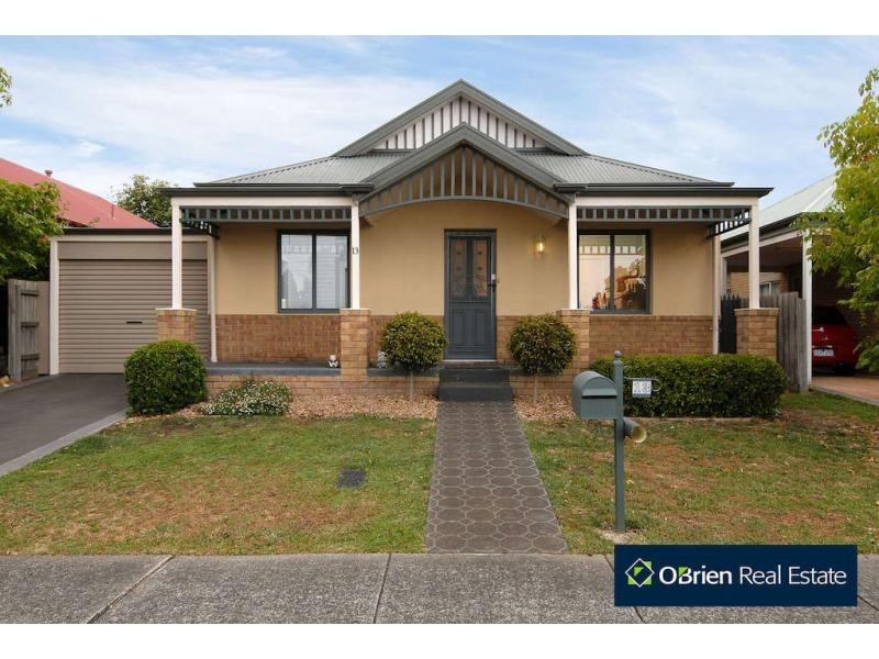 13 The Terrace, Narre Warren South VIC 3805