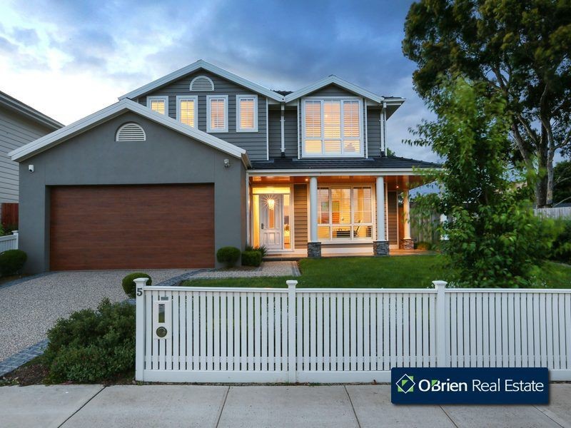 5 Avard Court, Berwick VIC 3806