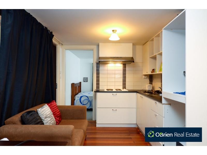 97 Gladstone Road, Dandenong VIC 3175