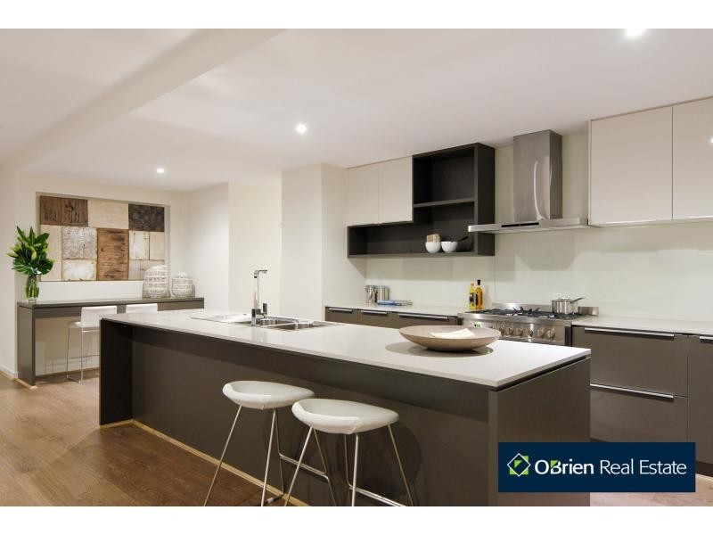 3 Haines Street, Cranbourne East VIC 3977