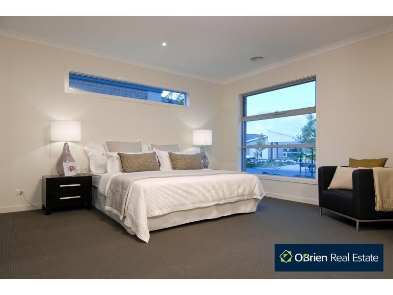 3 Haines Street, Cranbourne East VIC 3977