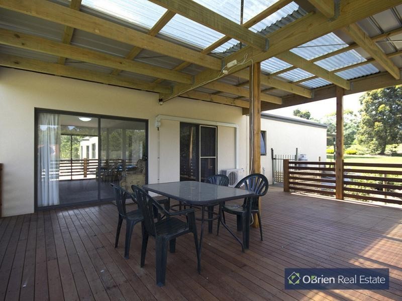 13-15 Walter Way, Cranbourne South VIC 3977