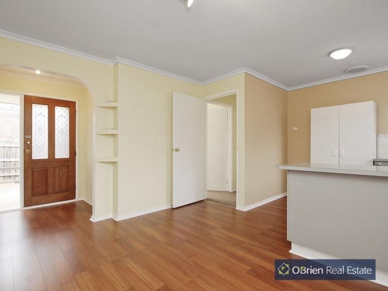 3 Elcan Avenue, Cranbourne West VIC 3977