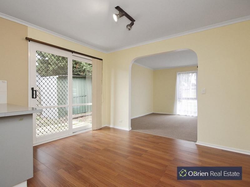 3 Elcan Avenue, Cranbourne West VIC 3977