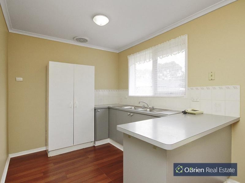 3 Elcan Avenue, Cranbourne West VIC 3977
