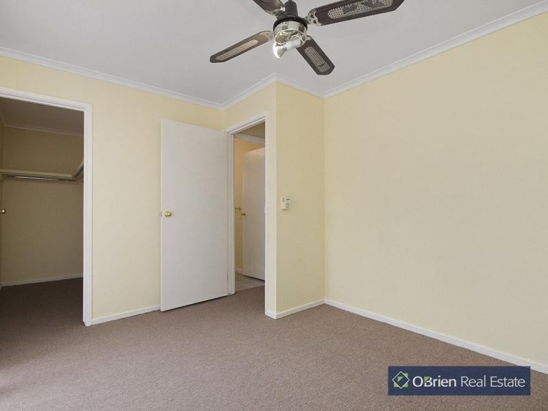 3 Elcan Avenue, Cranbourne West VIC 3977