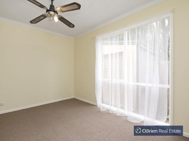 3 Elcan Avenue, Cranbourne West VIC 3977