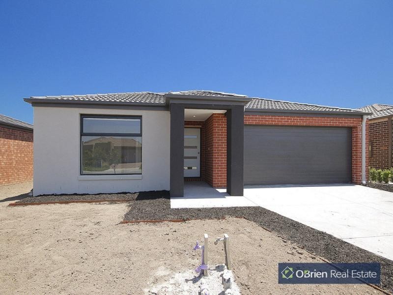 L336 Bavaria Lane, Pakenham VIC 3810