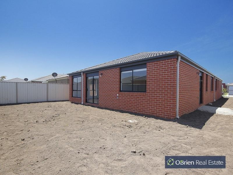L336 Bavaria Lane, Pakenham VIC 3810