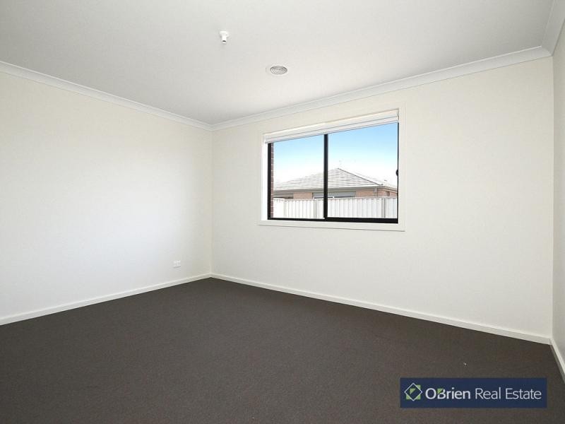 L336 Bavaria Lane, Pakenham VIC 3810