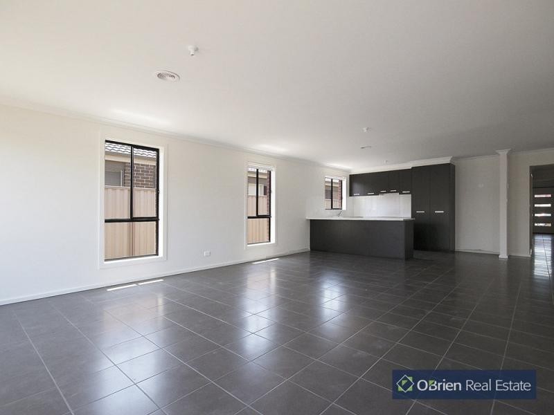 L336 Bavaria Lane, Pakenham VIC 3810