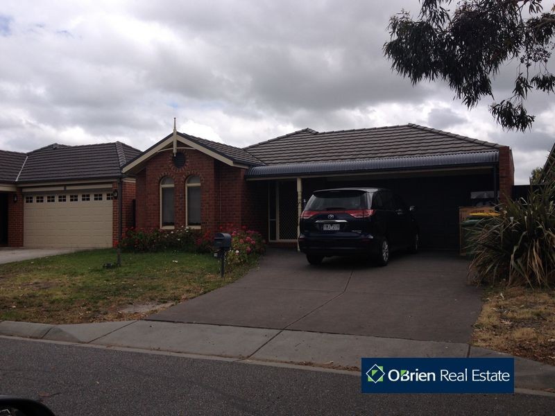 14 Paperbark Drive, Pakenham VIC 3810