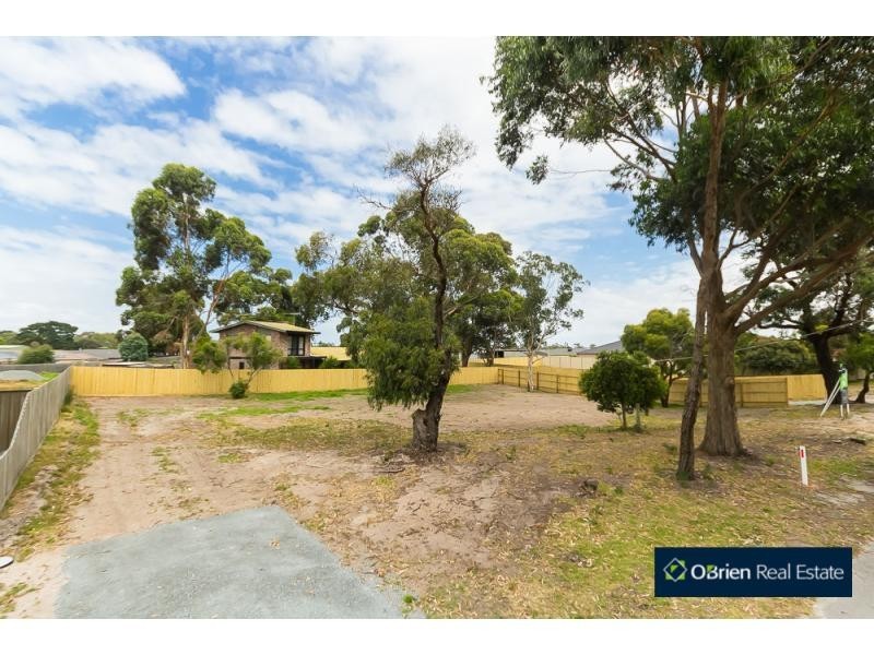 76 Hopetoun Road, Tooradin VIC 3980