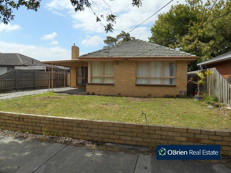 49 Cranbourne Drive, Cranbourne VIC 3977