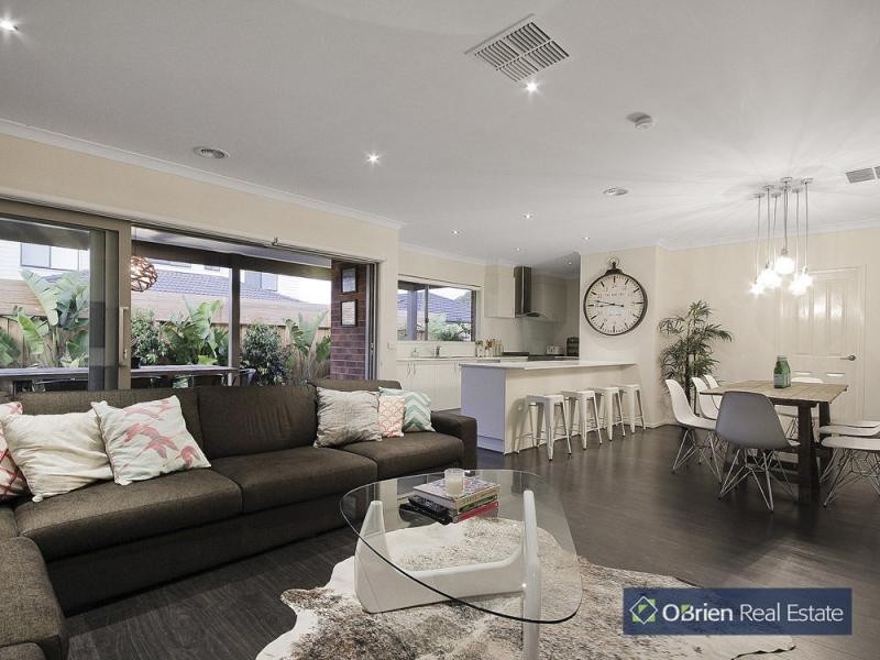 5 Cerise Court, Carrum Downs VIC 3201