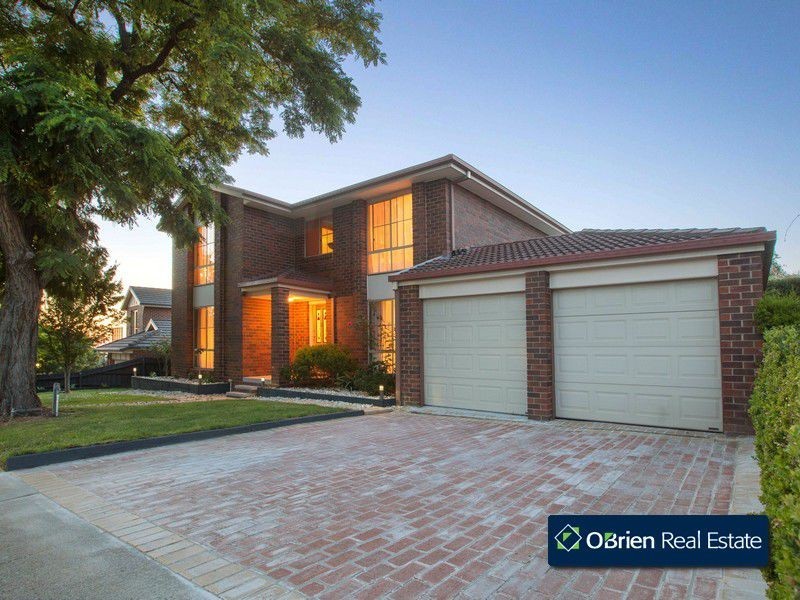 5 Melville Park Drive, Berwick VIC 3806