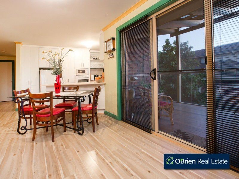 5 Melville Park Drive, Berwick VIC 3806