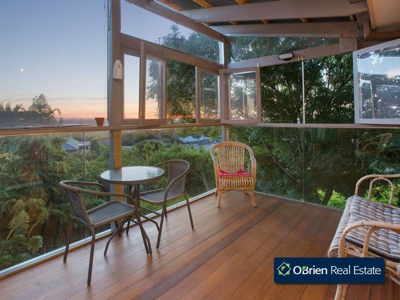 5 Melville Park Drive, Berwick VIC 3806