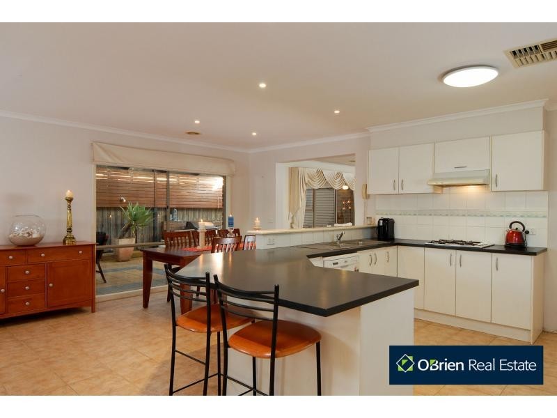 24 Malabar Court, Narre Warren South VIC 3805