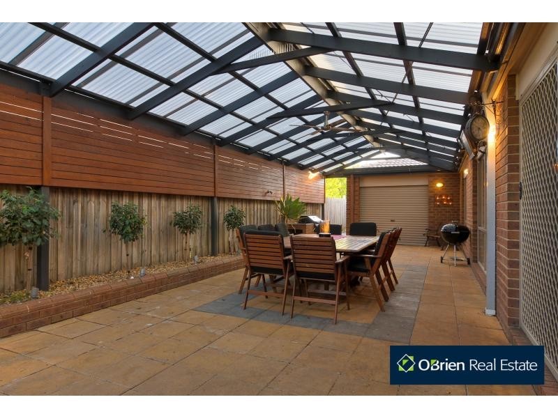 24 Malabar Court, Narre Warren South VIC 3805