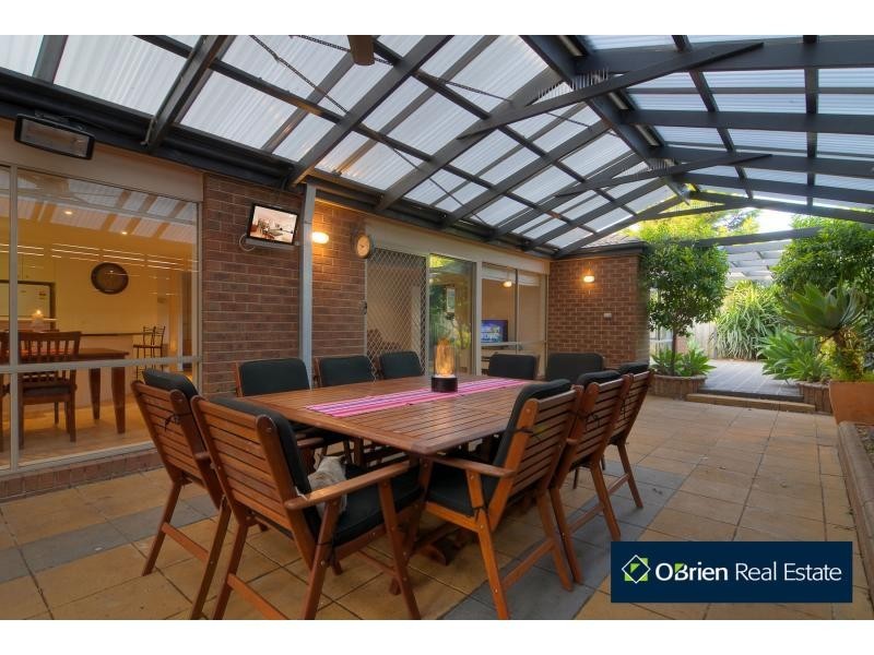 24 Malabar Court, Narre Warren South VIC 3805