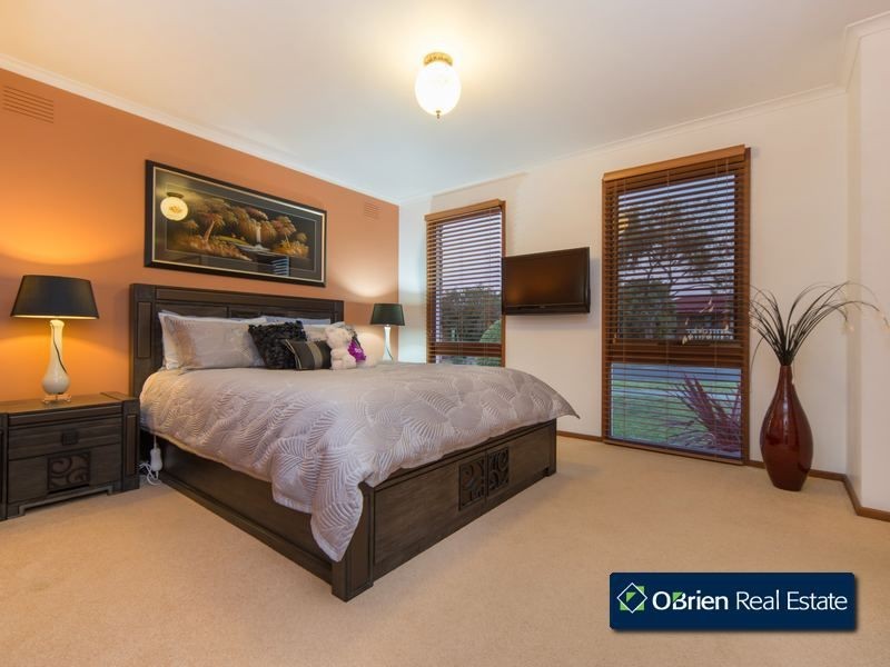 21 Grove End Road, Endeavour Hills VIC 3802