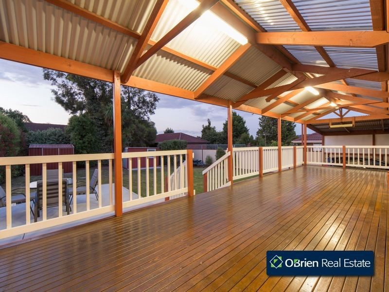 21 Grove End Road, Endeavour Hills VIC 3802