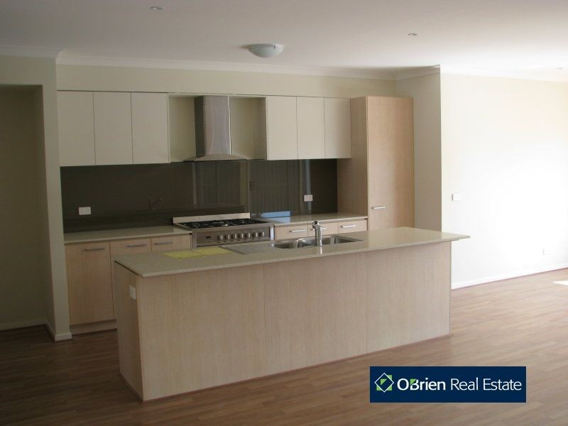 21 Kilburn Place, Pakenham VIC 3810