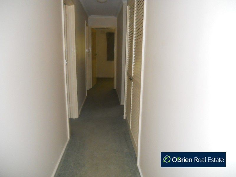 5 McNabb Street, Berwick VIC 3806