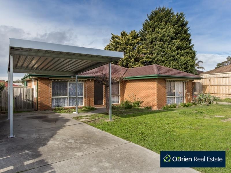 4 Isaac Edey Place, Hampton Park VIC 3976