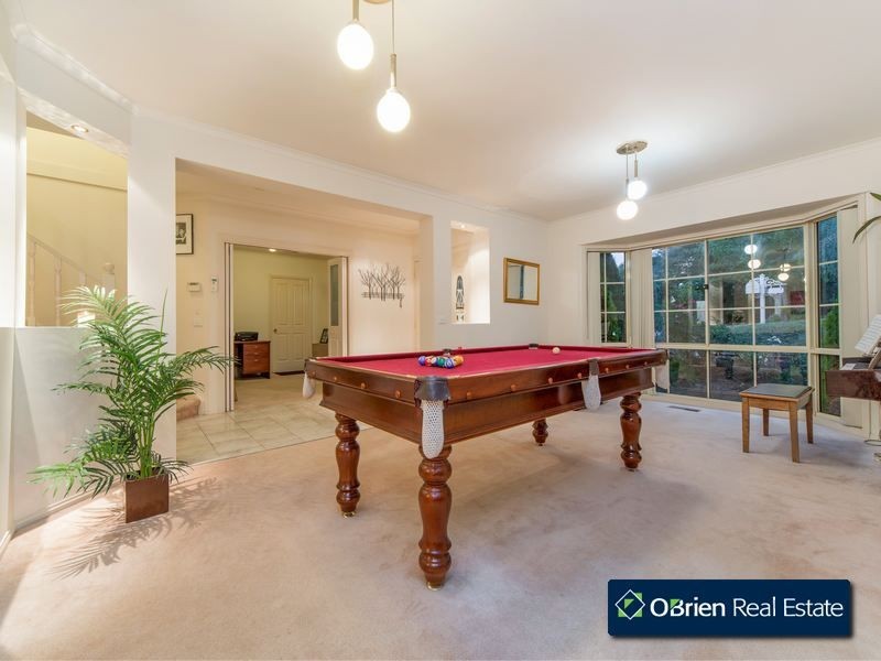 1 Edrington Park Drive, Berwick VIC 3806